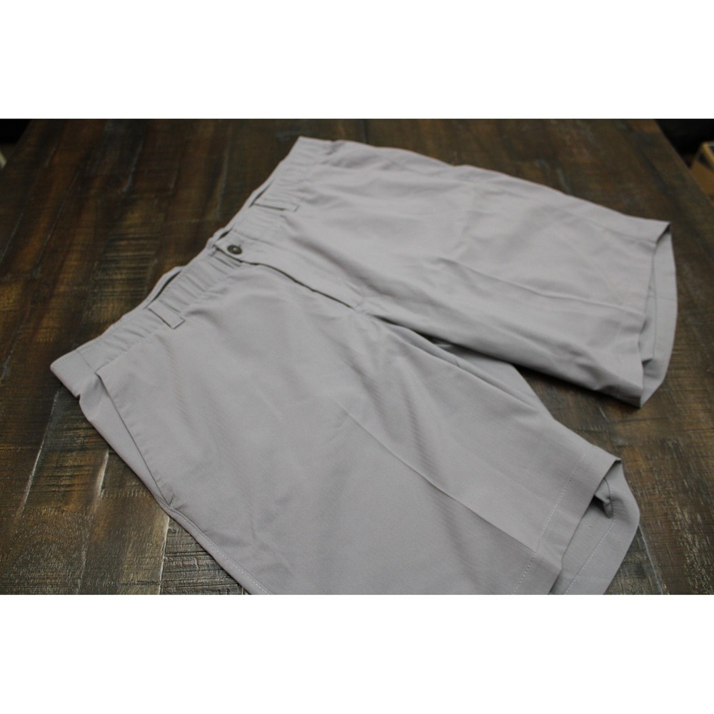 Under Armour Shorts Mens 40 Gray Stretch Golf HeatGear Lightweight 9 Inseam